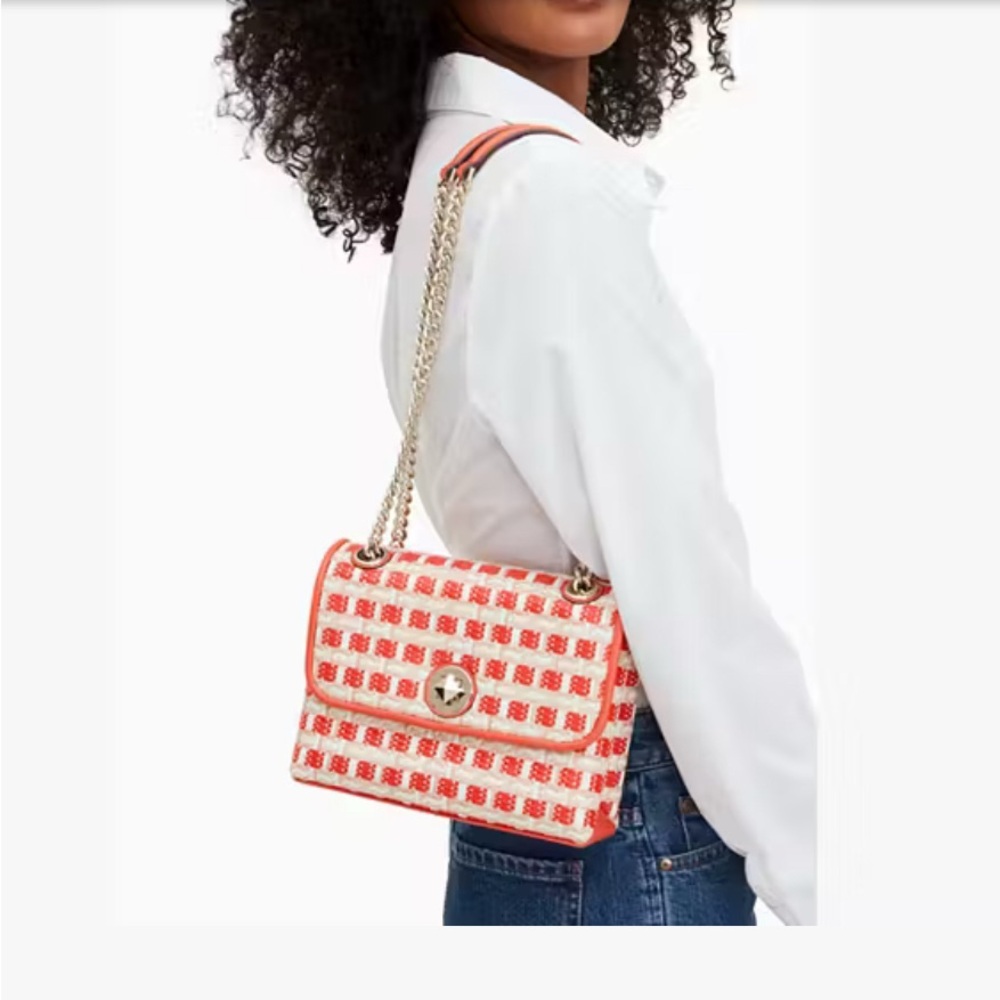 NWT Kate Spade Coral and Cream Woven Crossbody Bag - Picture 2 of 4